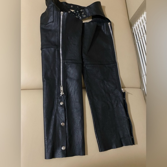 Motorcycle Leather Chaps by UNIK - Picture 12 of 13